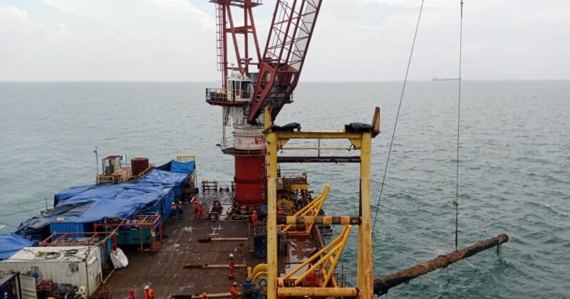 Positioning Relocation EPC of SPM 35,000 DWT at Balongan